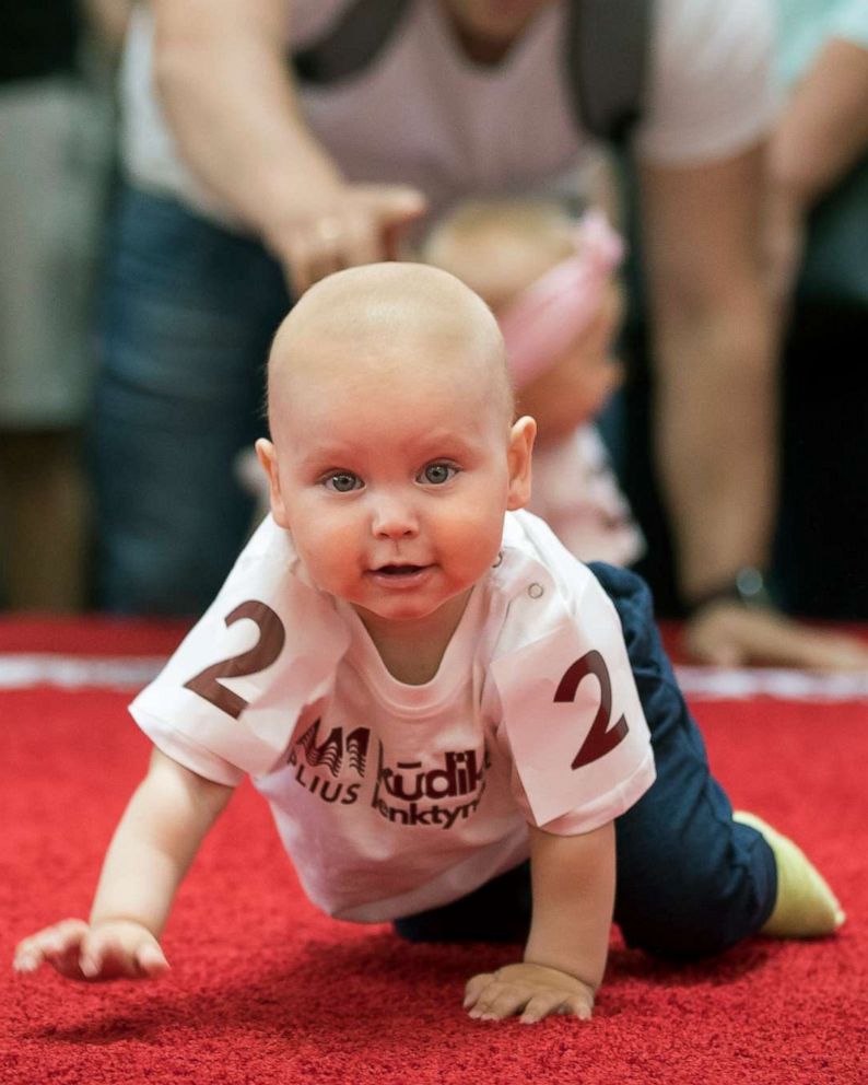 Baby Race / Diaper Derby